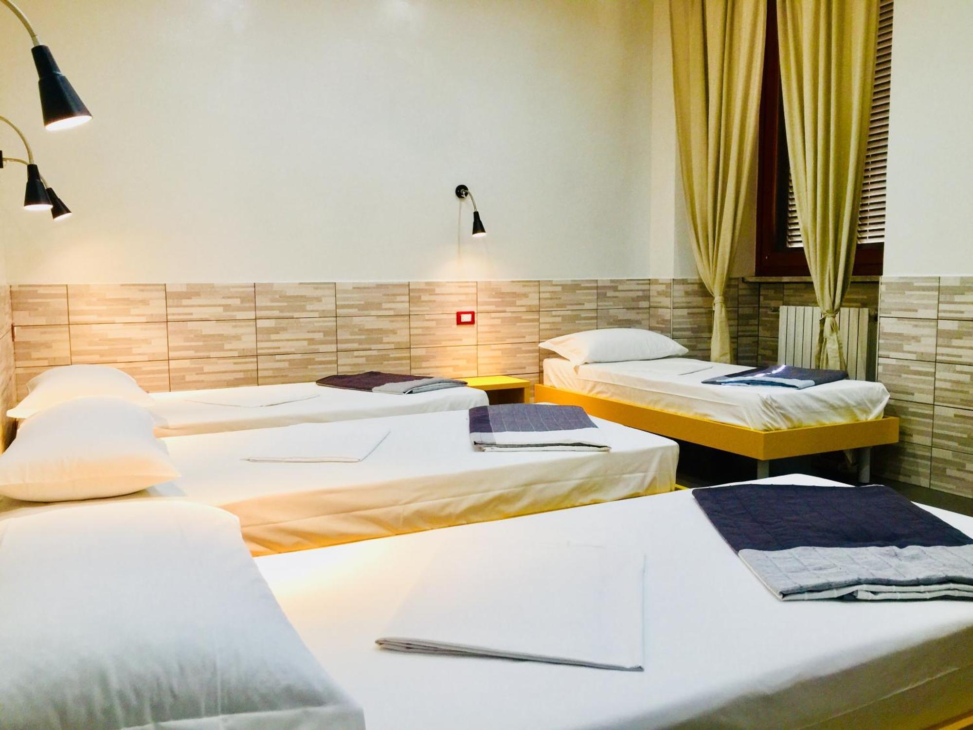 Legends Hostel Rome Buitenkant foto