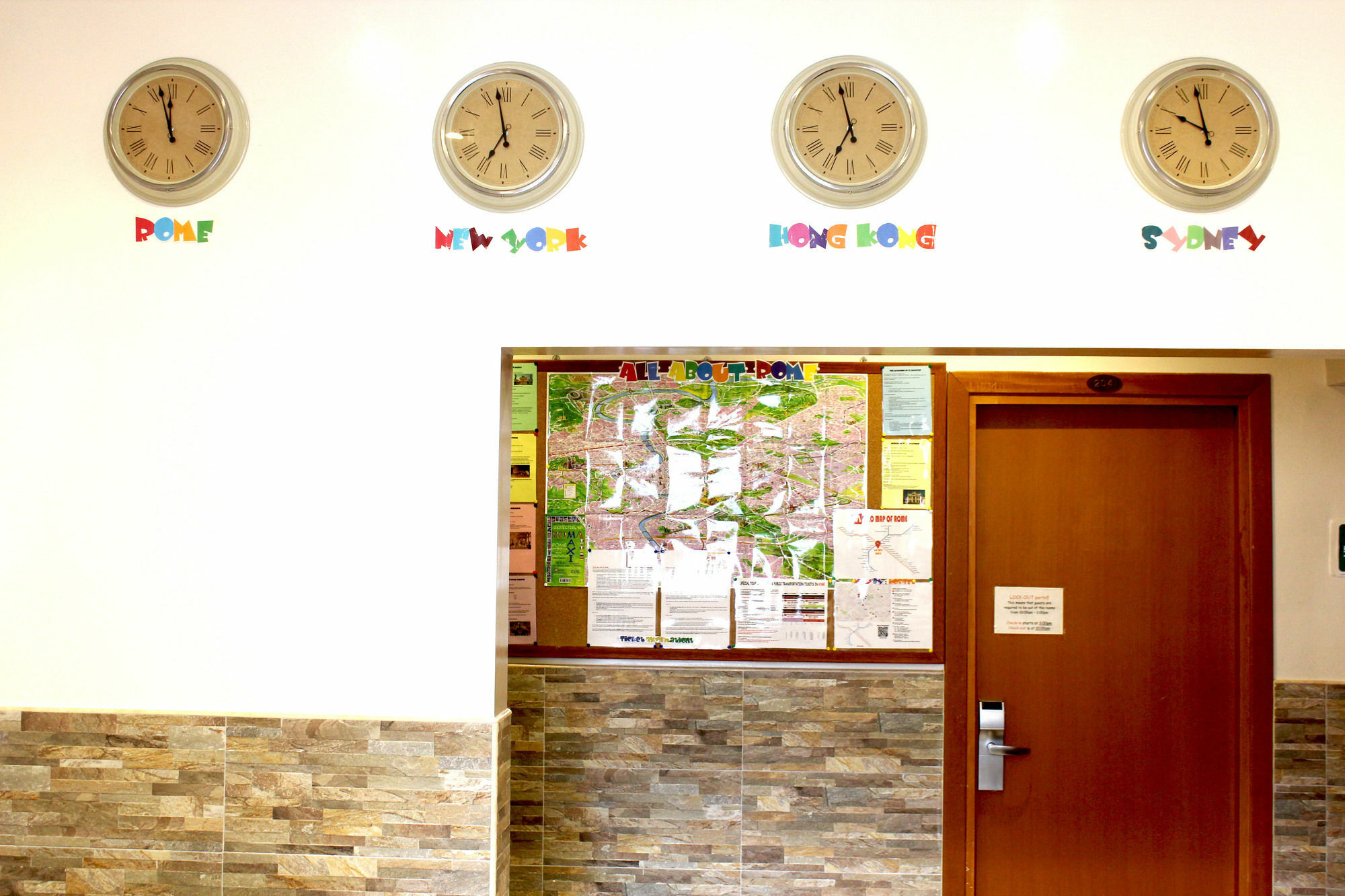 Legends Hostel Rome Buitenkant foto