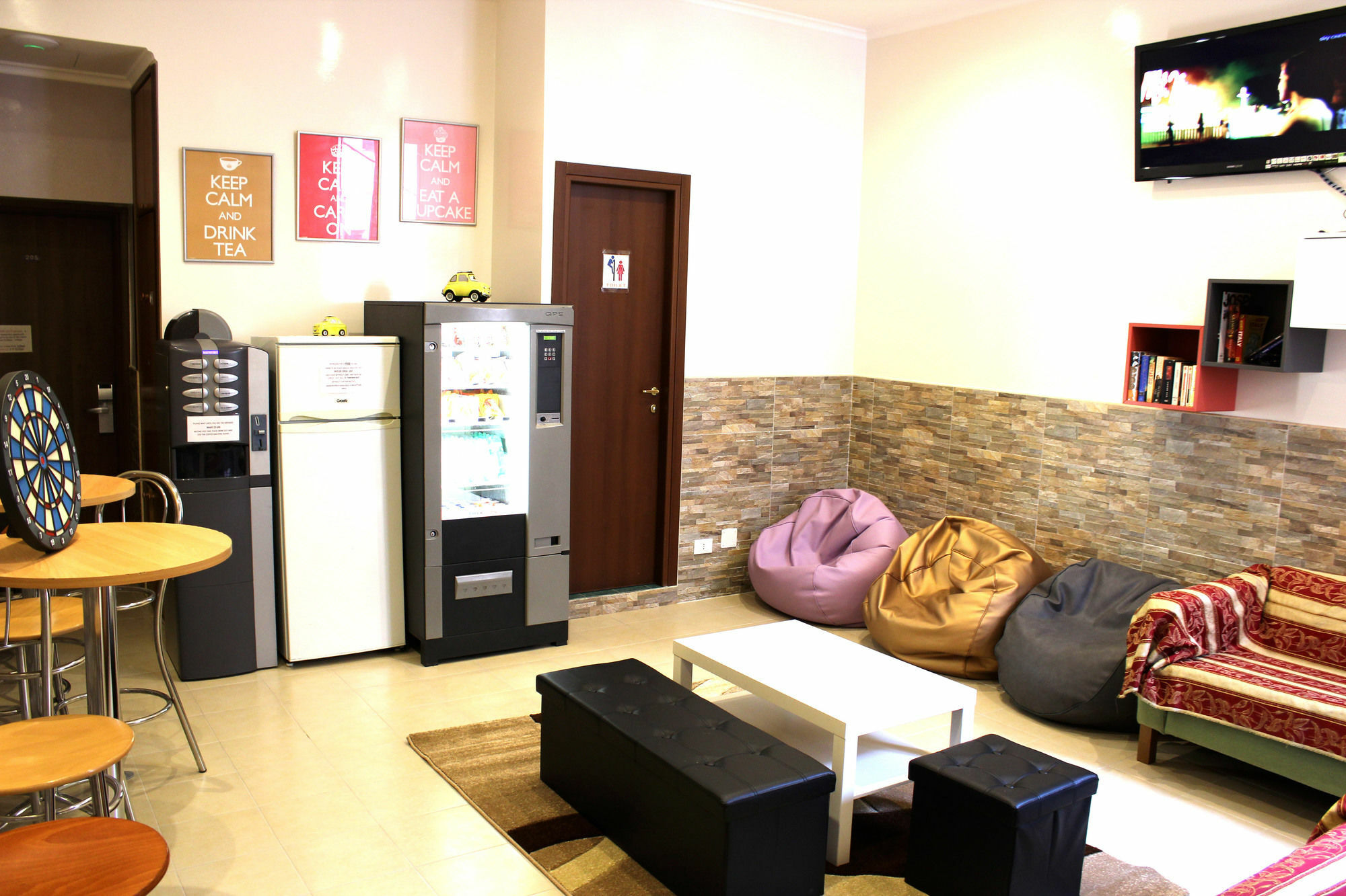 Legends Hostel Rome Buitenkant foto